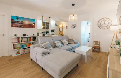 Apartamento / piso - Segunda mano -
            Albir - 139-25