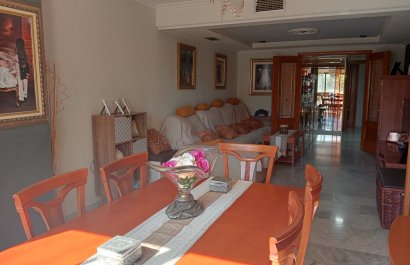 Apartamento / piso - Segunda mano - Benidorm -
                Zona de Poniente