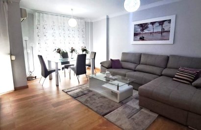 Apartamento / piso - Segunda mano - Gandía -
                Ciudad