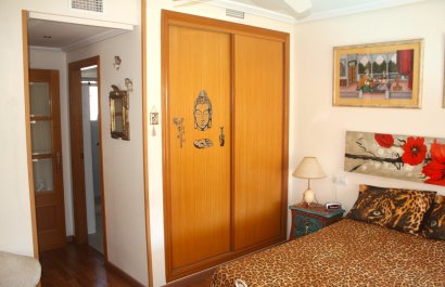 Apartment / flat - Resale - Benidorm -
                Zona de Poniente