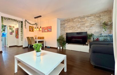 Apartment / flat - Resale - Denia -
                Center