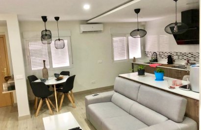 Appartement - Revente - Denia -
                Center