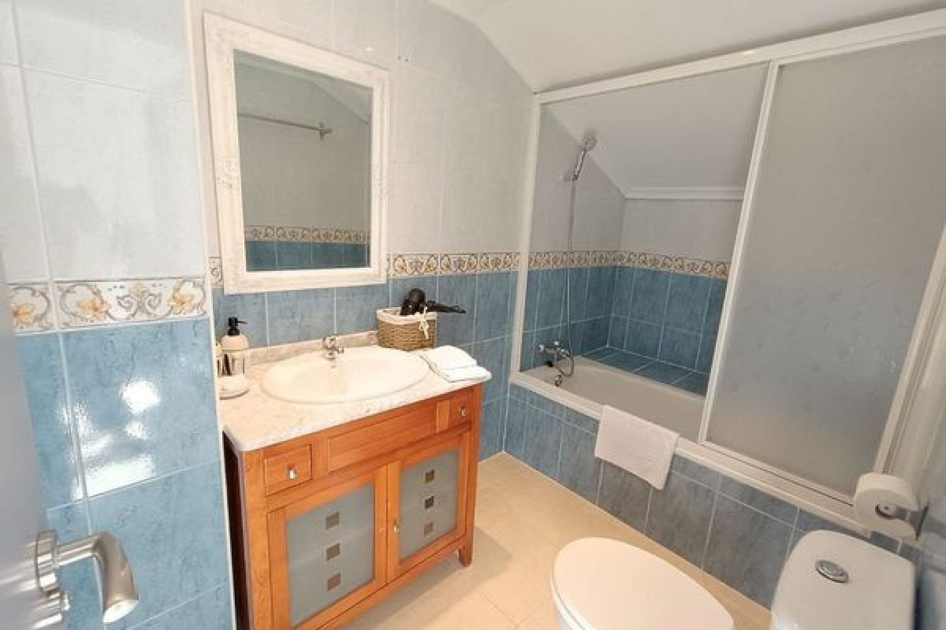 Baño - Chalet adosado en La Nucia (Alicante - Costa Blanca)