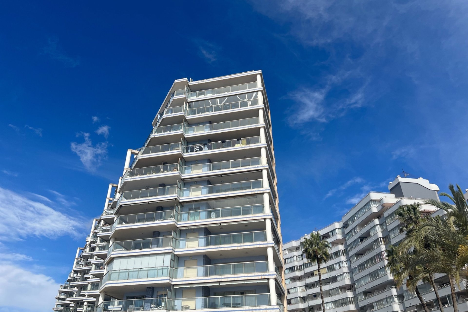 Blok - Dwupoziomowy penthouse przy plaży Calpe (Hiszpania - Costa Blanca)