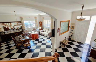 Casa  - Resale - Jeresa -
                Pueblo