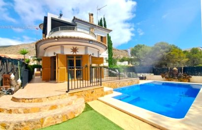 Chalet independiente - Revente -
            Finestrat - 26-23