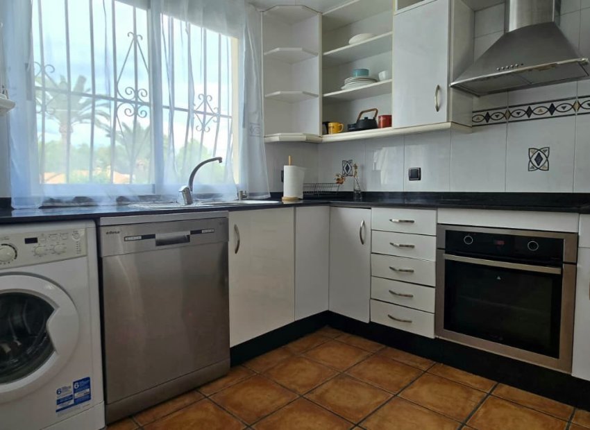 Cocina - Chalet en venta en La Nucia - (Costa Blanca - Alicante)