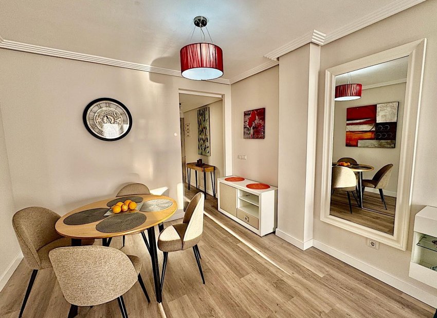 comedor -  En venta apartamento de dos dormitorios en El Verger, Costa  Blanca, Alicante