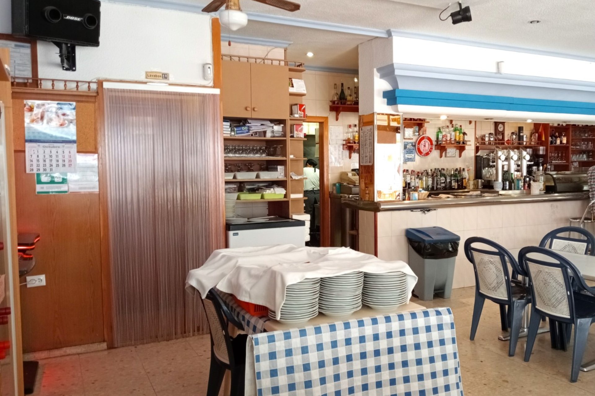 Comedor - Local con negocio en funcionamiento cerca de la playa en Benidorm (Costablanca - Alicante)