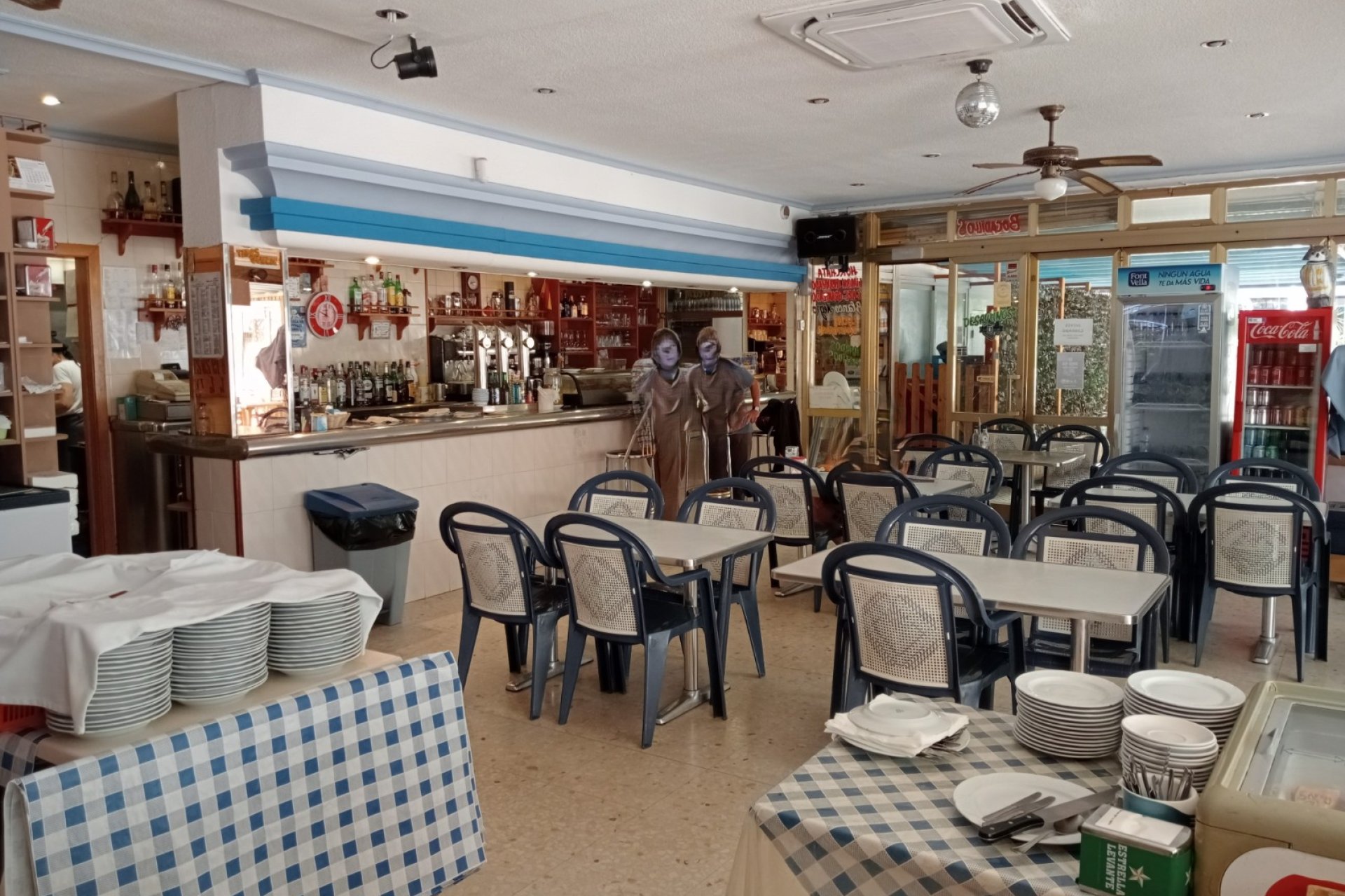 Comedor - Local con negocio en funcionamiento cerca de la playa en Benidorm (Costablanca - Alicante)