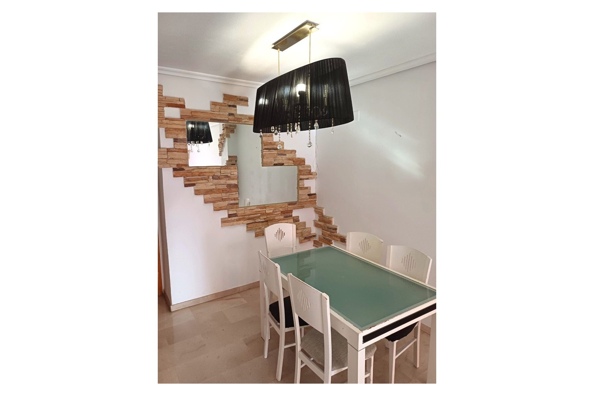 Comedor - Piso con amplia terraza en Villajoyosa (Costa Blanca - Alicante )