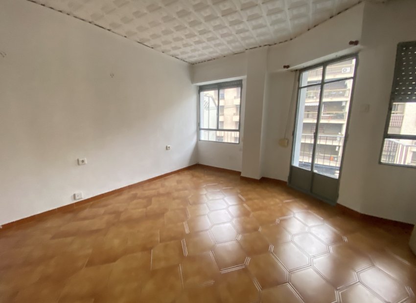 Dining room - Flat in Gandía (Valencia)