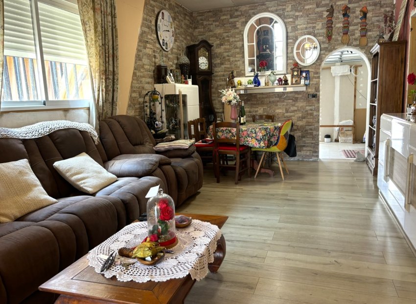 Dining room - Independent villa in Alfaz del Pi (Alicante - Costa Blanca)