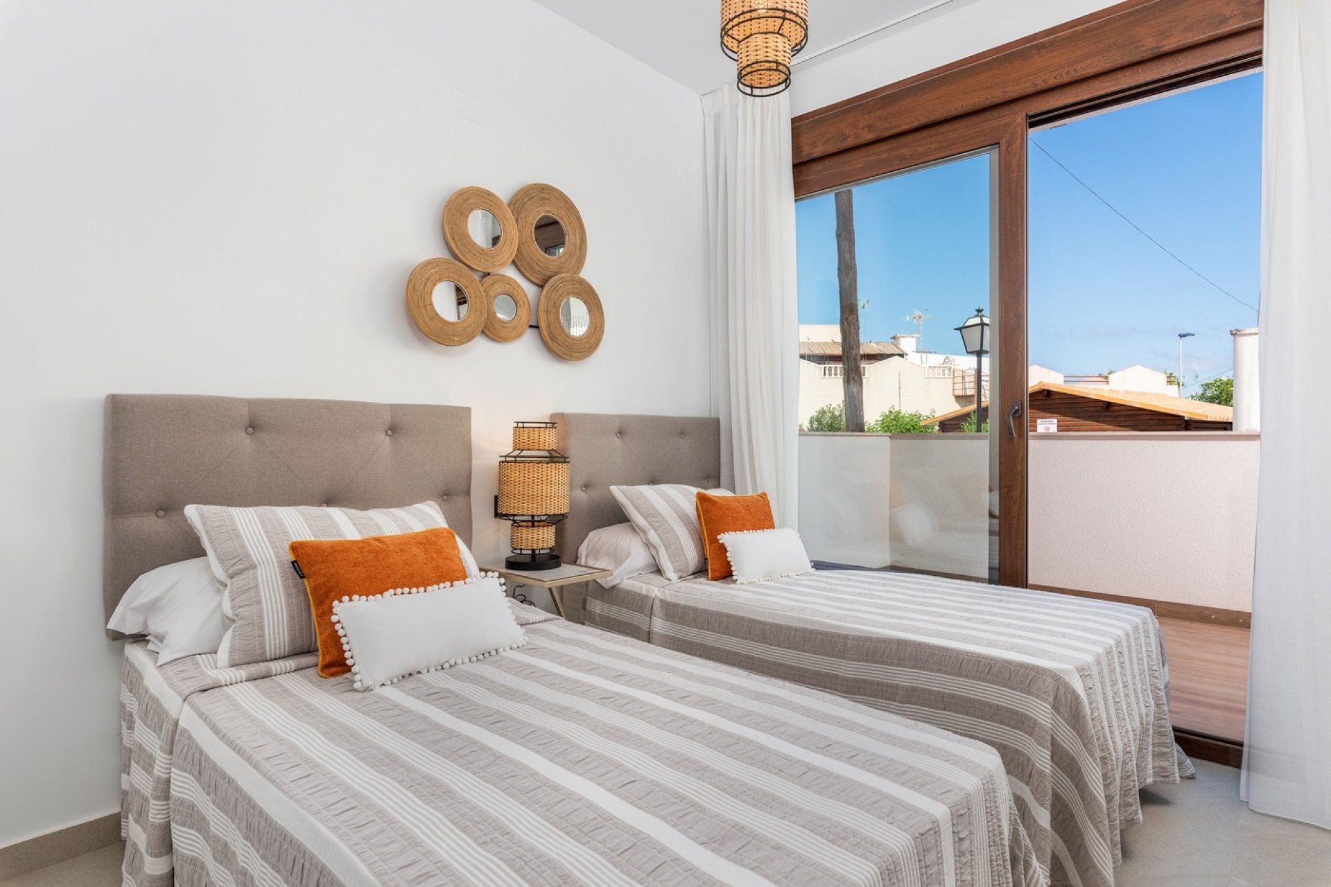 Dormitorio - Bungalow de obra nueva en los Balcones (Torrevieja)