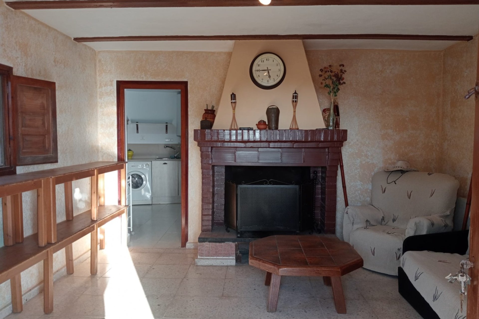 EN VENTA CASA DE CAMPO CON VISTAS EN LA NUCÍA