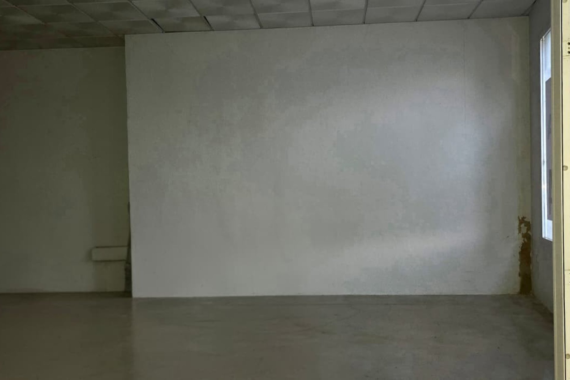 Estancia - Local en venta en La Nucia - (Costa Blanca - Alicante)