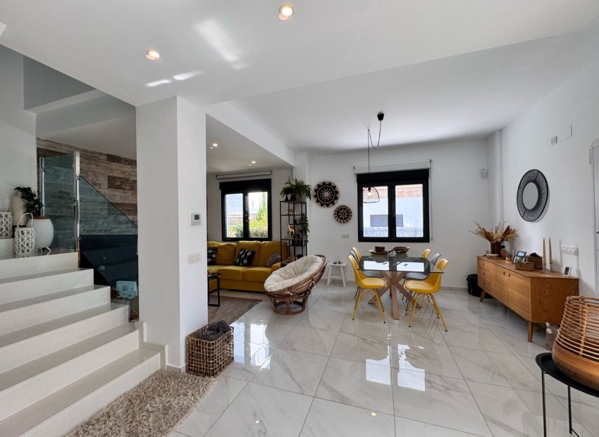 Exterior - Cozy two-story townhouse with solarium, sea views, and communal pool (Costa Blanca – Polop)