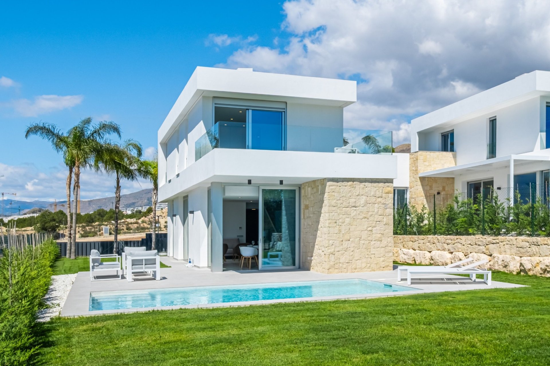 Exterior - Luxury Villa Between Sea and Mountains in Sierra Cortina (Finestrat – Costa Blanca)