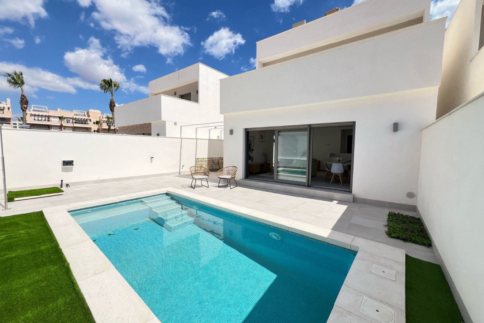 Fachada - Modernas Villas junto al Campo de Golf de Villamartin, Orihuela Costa, La Zenia (Costa Blanca Sur)