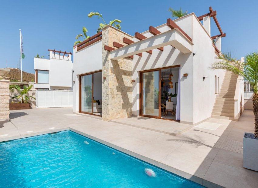 Fachada - Resort con Villas Independientes en Vera Playa, Almeria (Parque Natural Cabo de Gata)