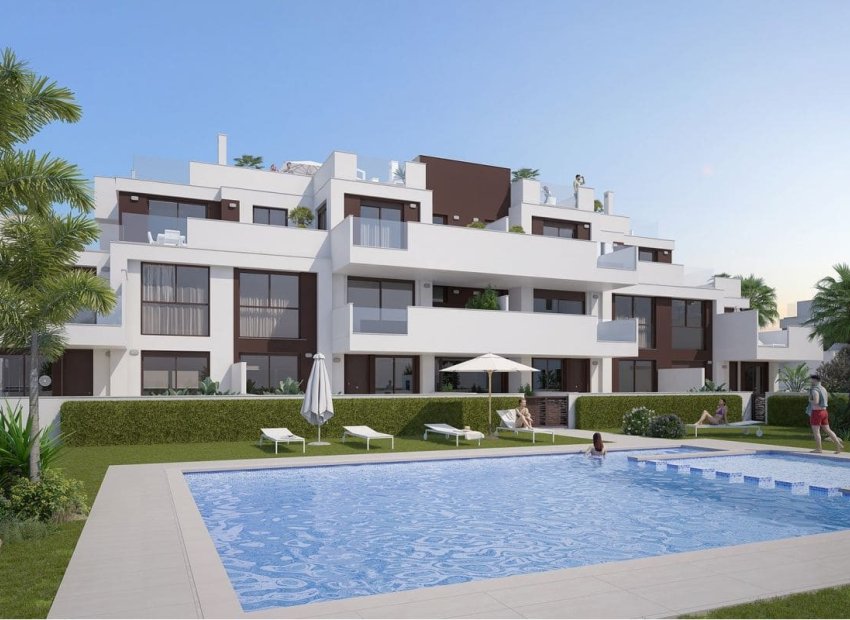Fasada - Nowoczesny duplex przy plaży Las Higuericas – Pilar de la Horadada, Costa Blanca Południe