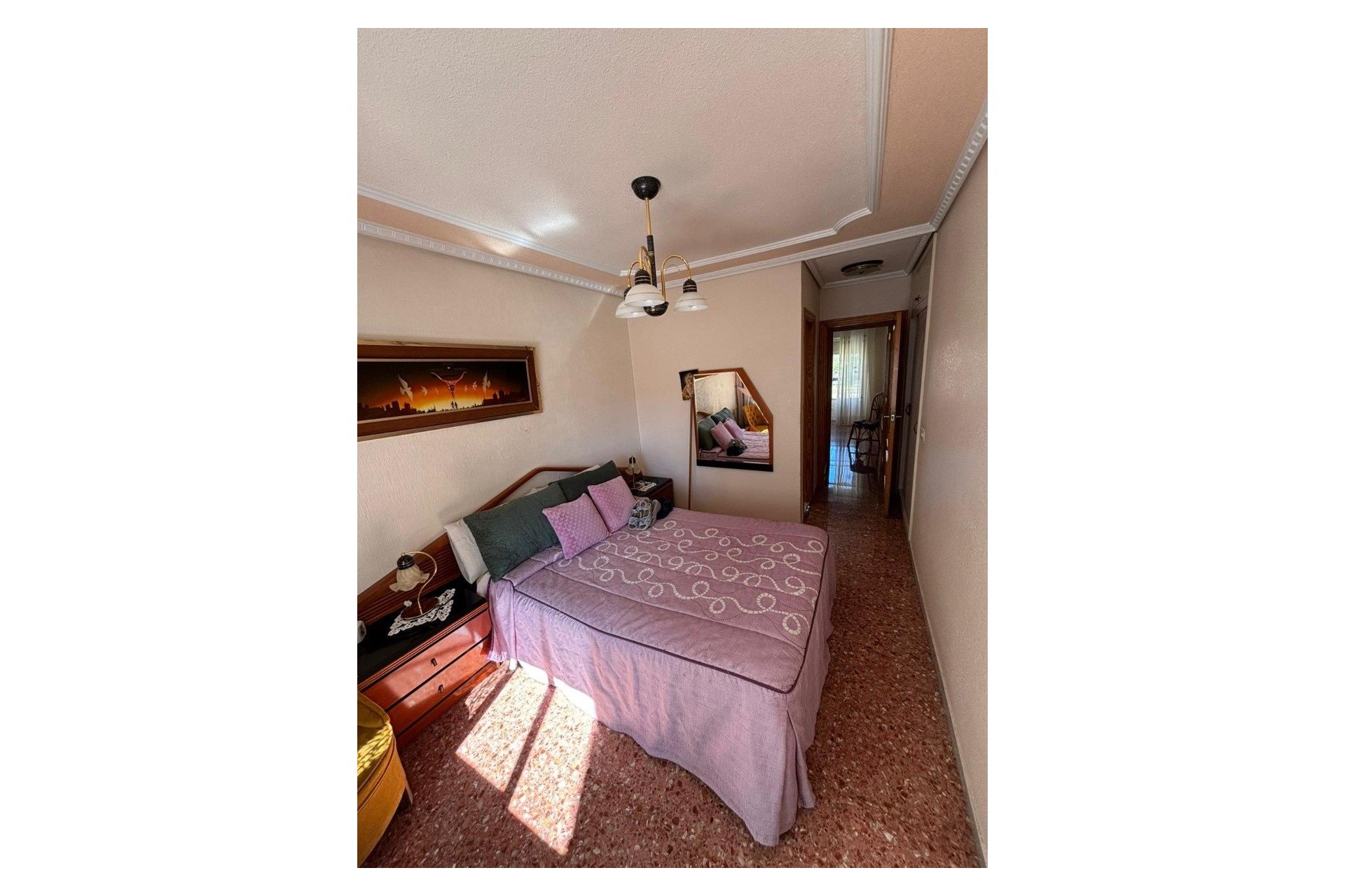Habitación - Piso en venta en Benidorm cerca del mar - (Costa Blanca - Benidorm)