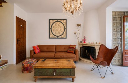 Herenhuis - Herverkoop -
             - P 88-26