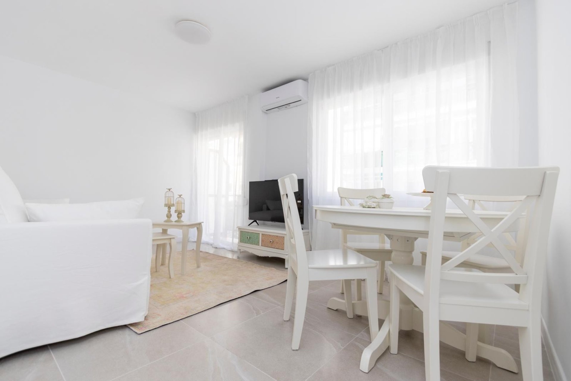 Herverkoop - Appartement / flat -
Altea