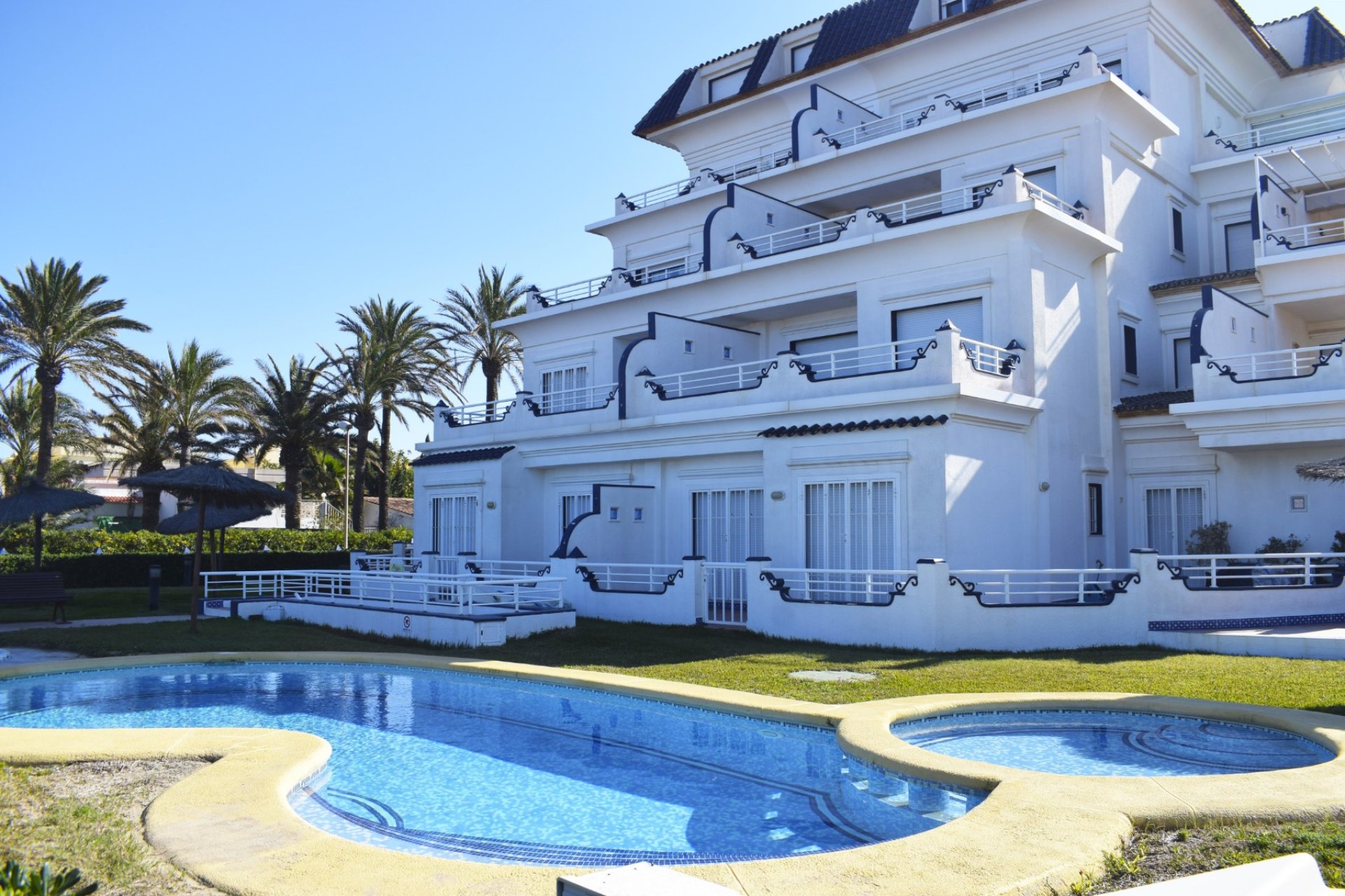 Herverkoop - Appartement / flat -
Denia - Les Marines - Las Marinas