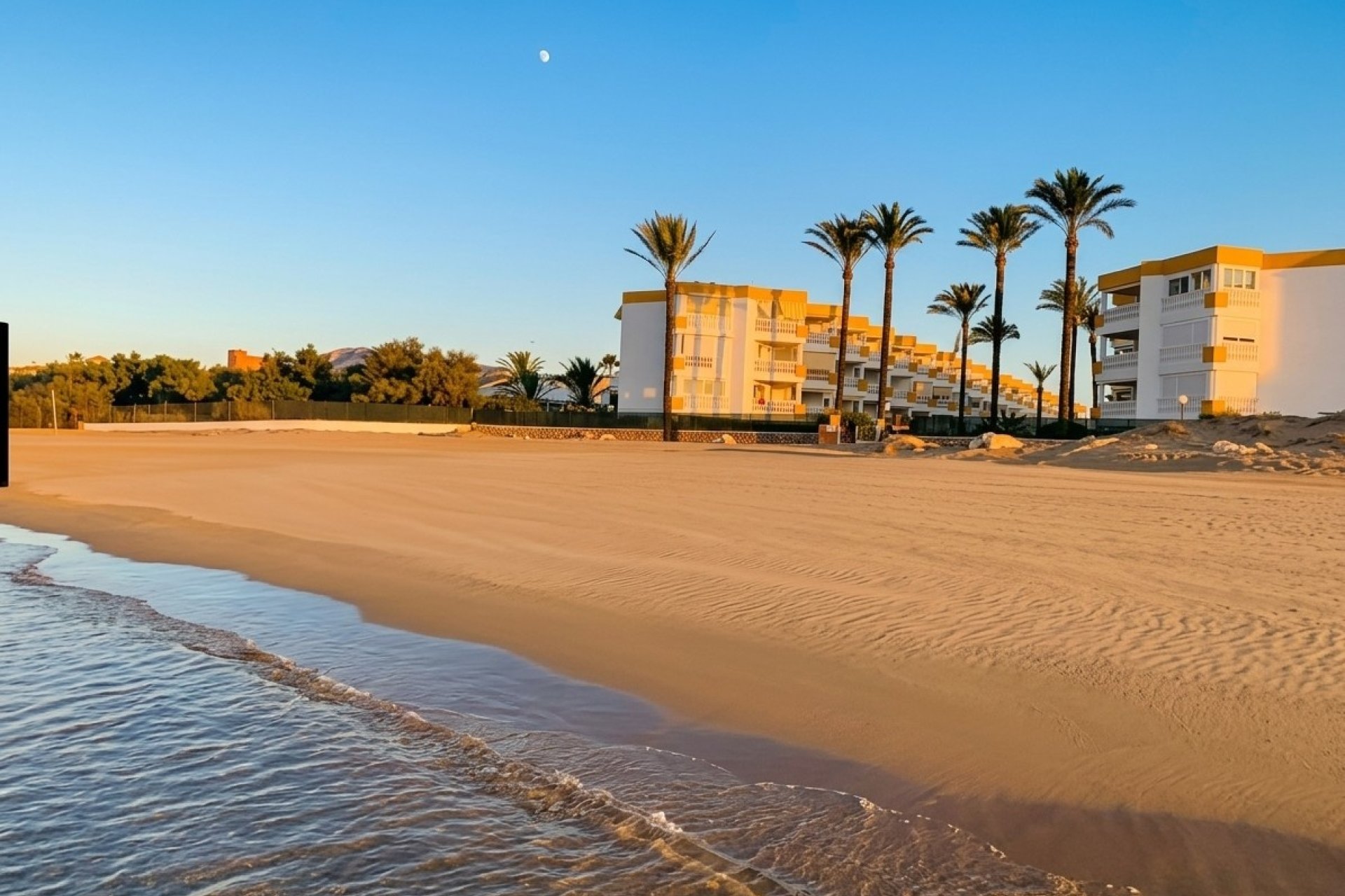 Herverkoop - Appartement / flat -
Denia - Les Marines - Las Marinas