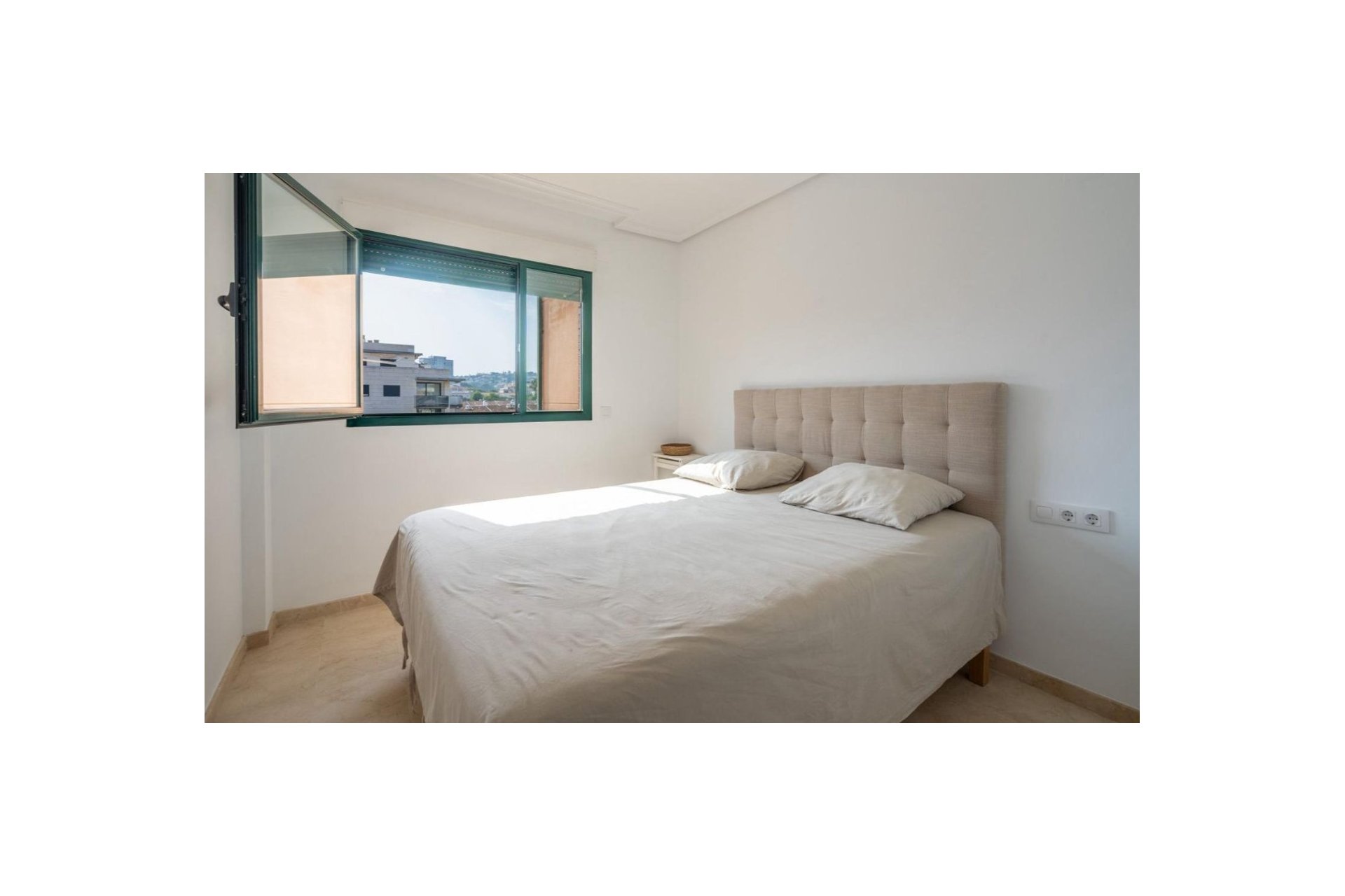 Herverkoop - Appartement / flat -
Denia - Port
