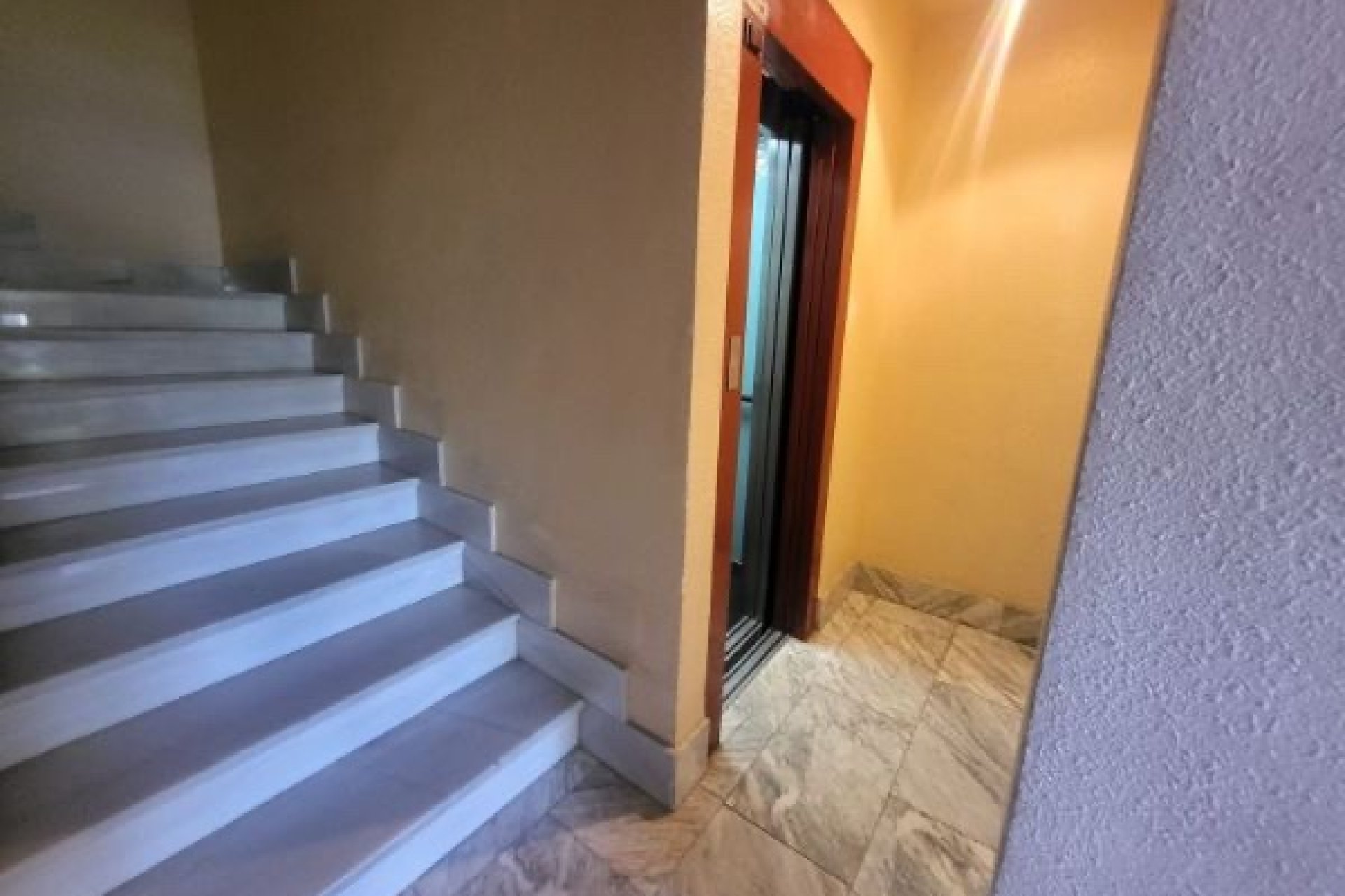 Herverkoop - Appartement / flat -
Gandía - 