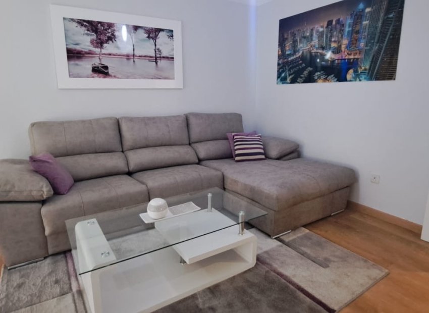 Herverkoop - Appartement / flat -
Gandía - 