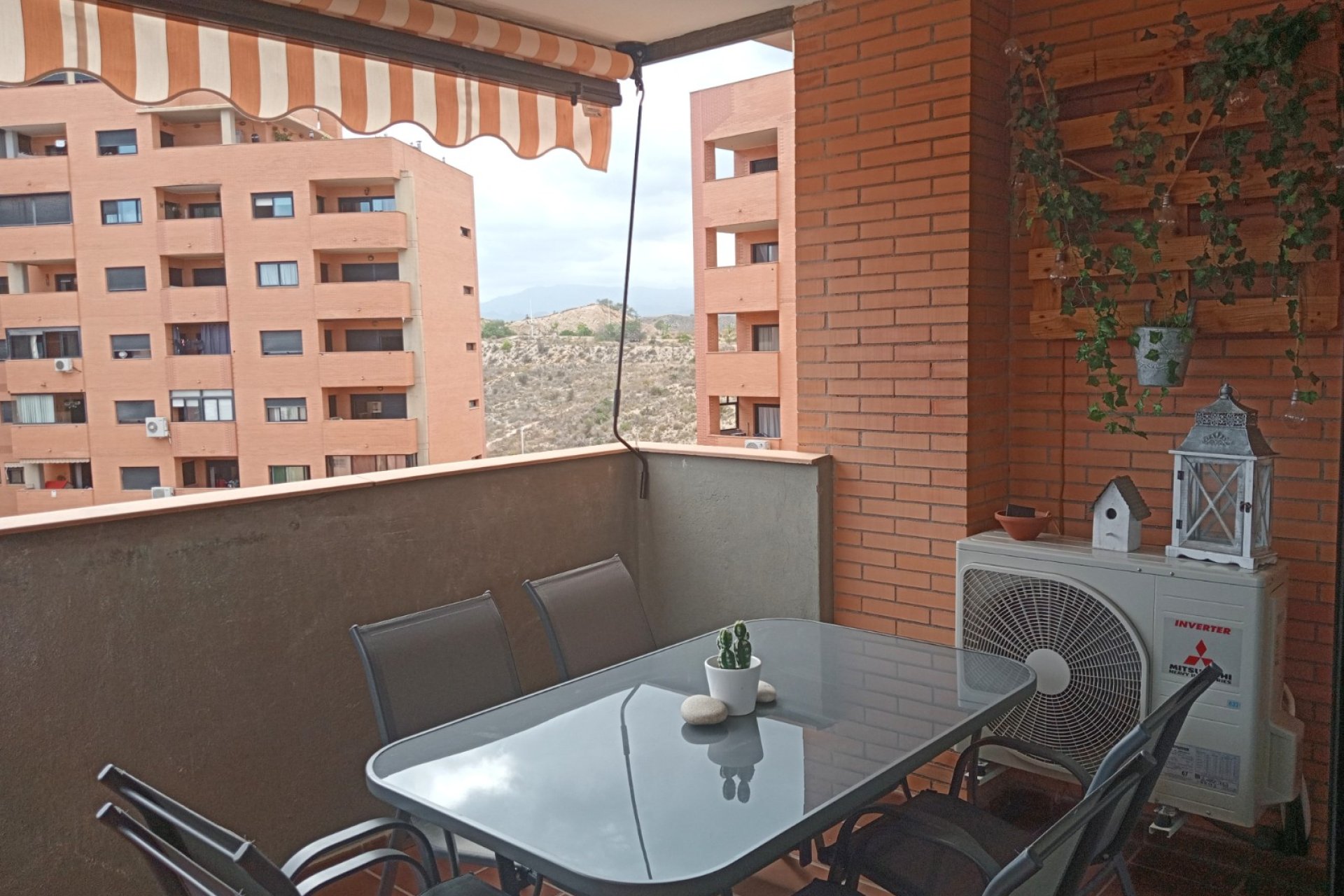 Herverkoop - Appartement / flat -
Villajoyosa - 