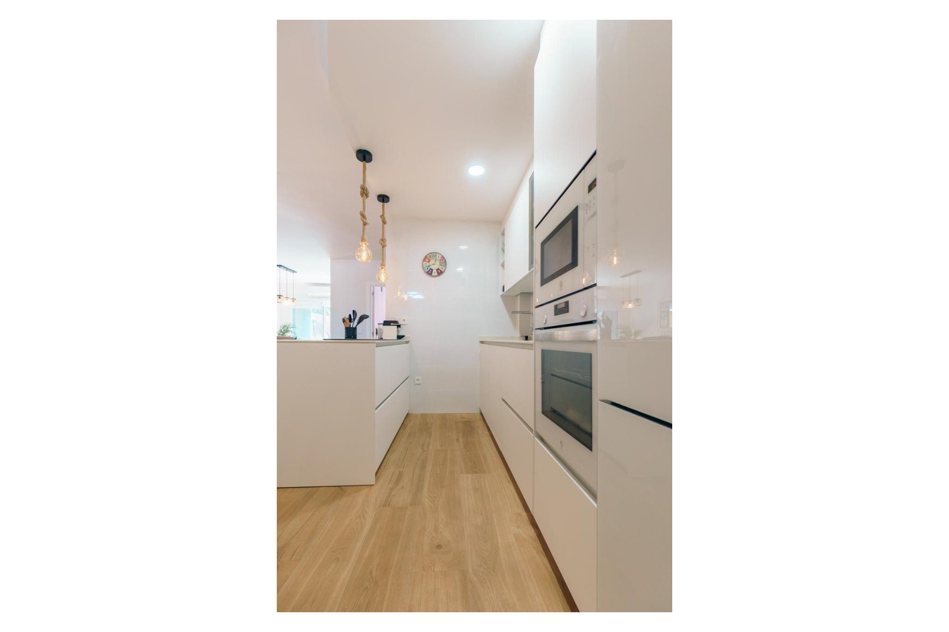 Herverkoop - Appartement / flat -
