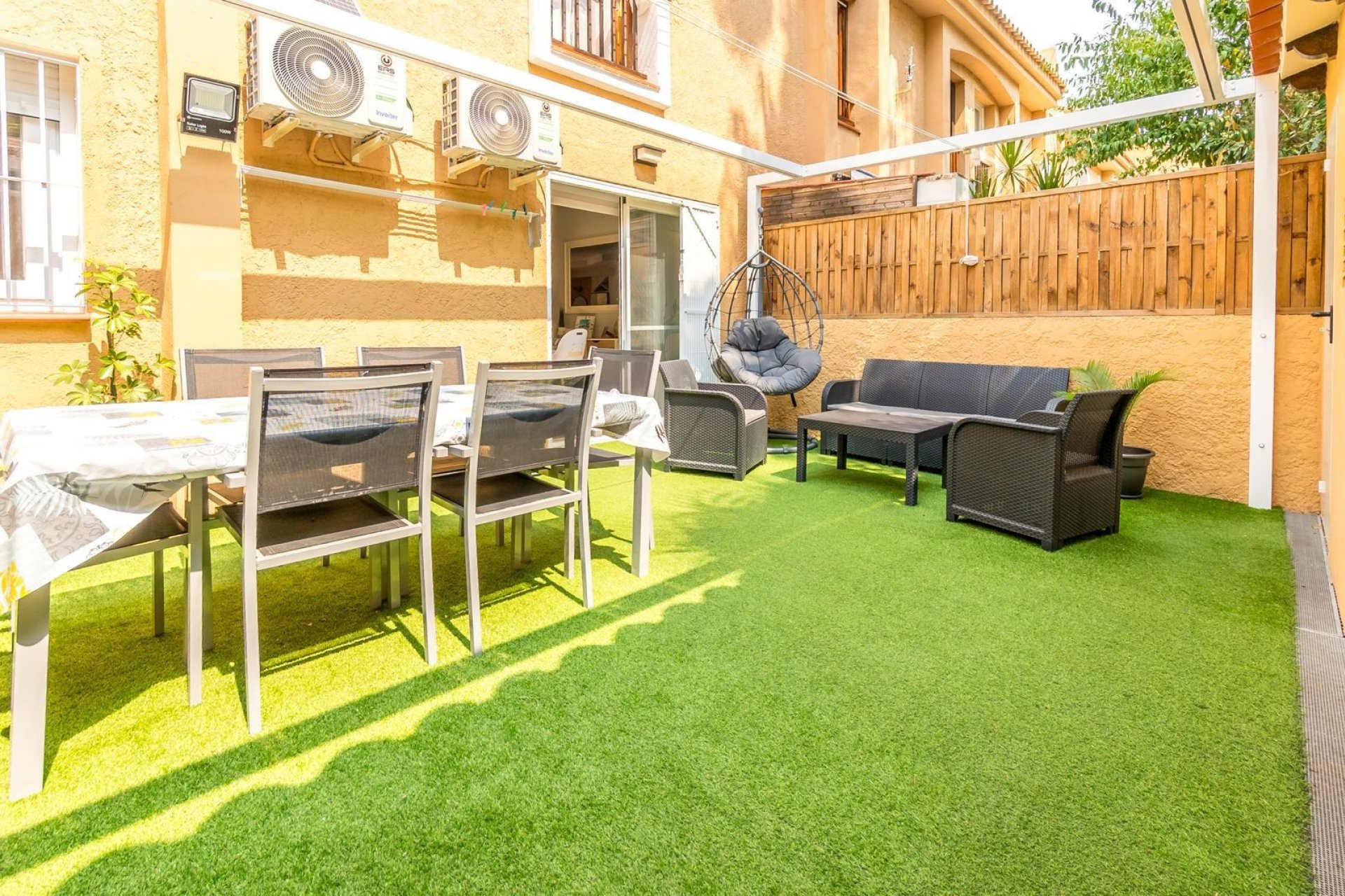 Herverkoop - Appartement / flat -
