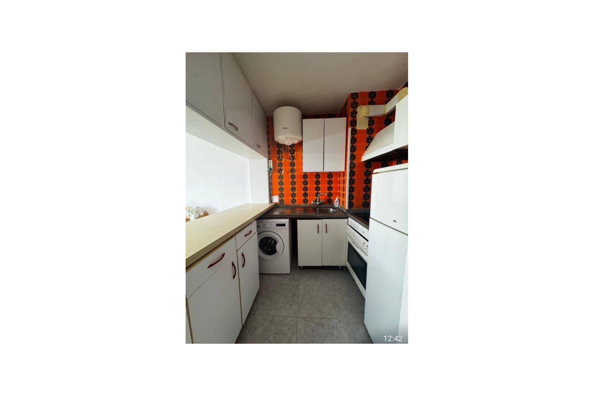 Herverkoop - Appartement / flat -
