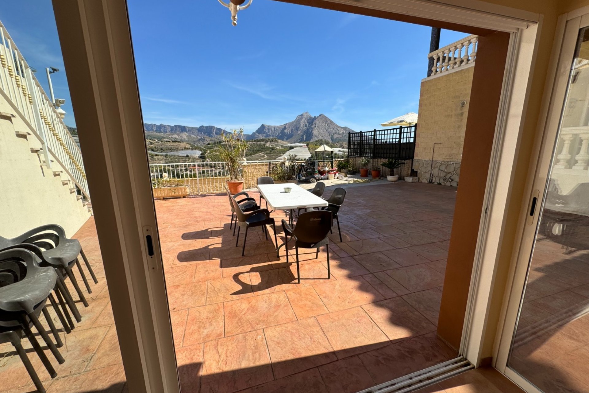 Herverkoop - Chalet -
Callosa De Ensarrià