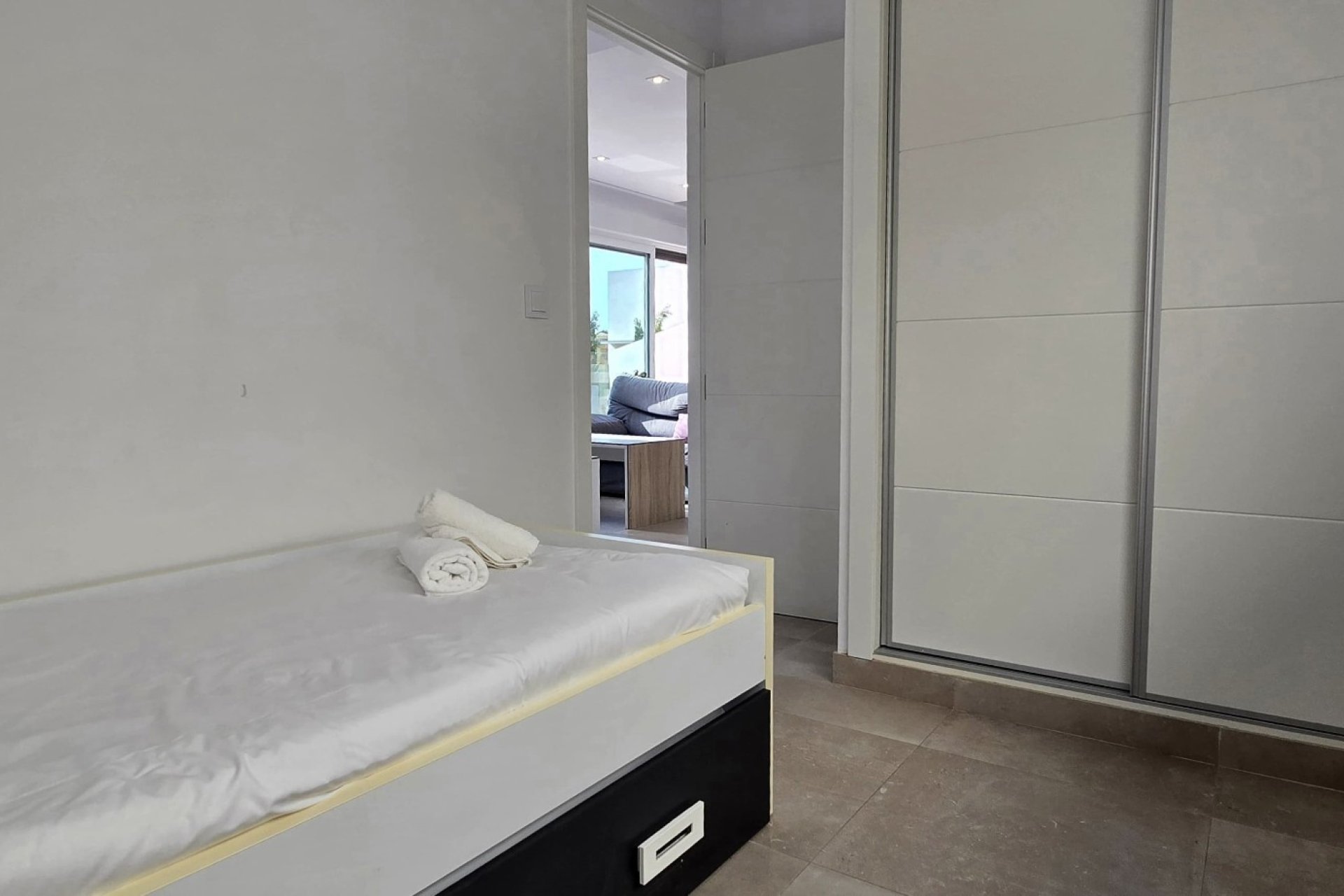 Herverkoop - duplex -
Denia - Les Marines - Las Marinas