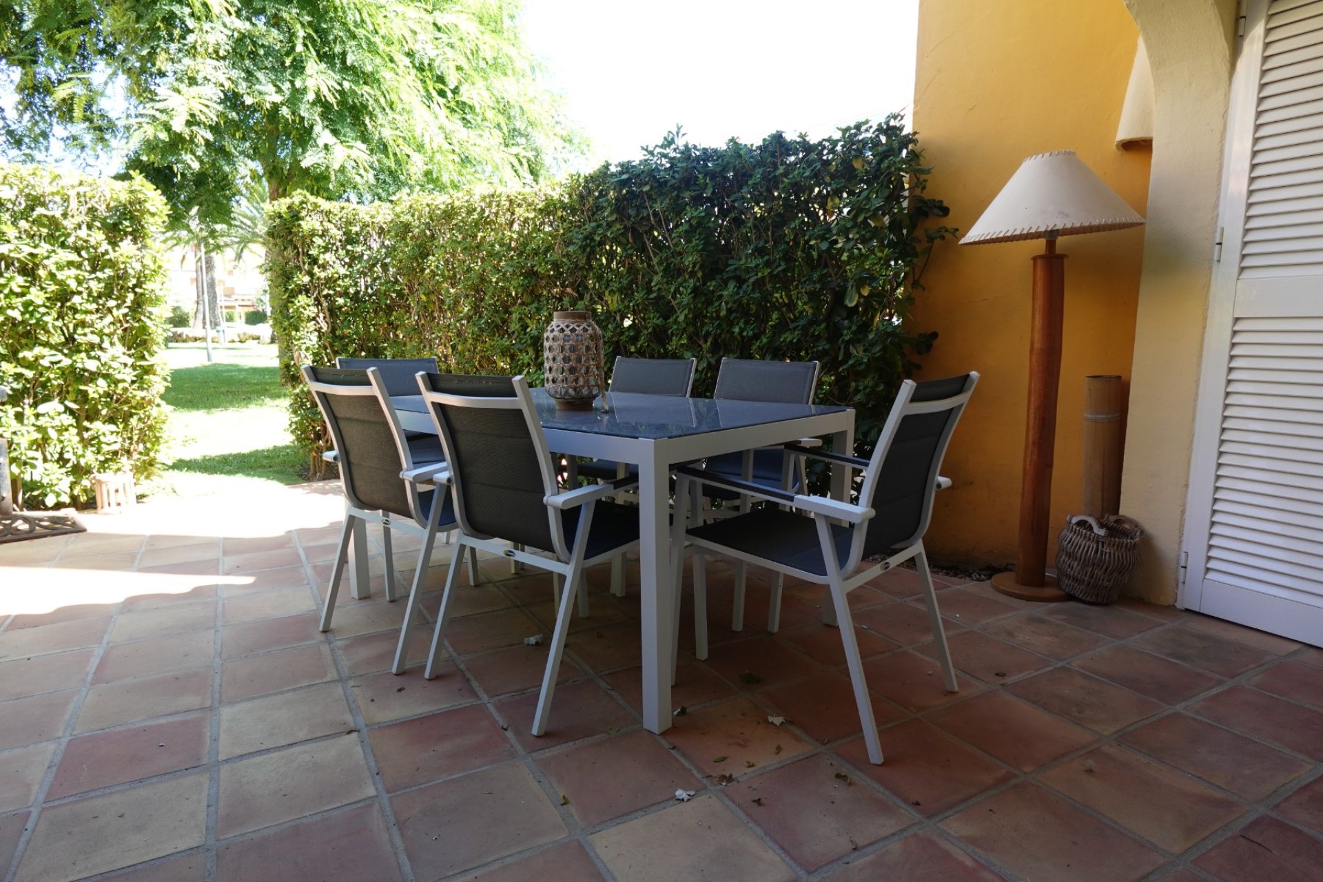 Herverkoop - Herenhuis -
Denia - Les Marines - Las Marinas