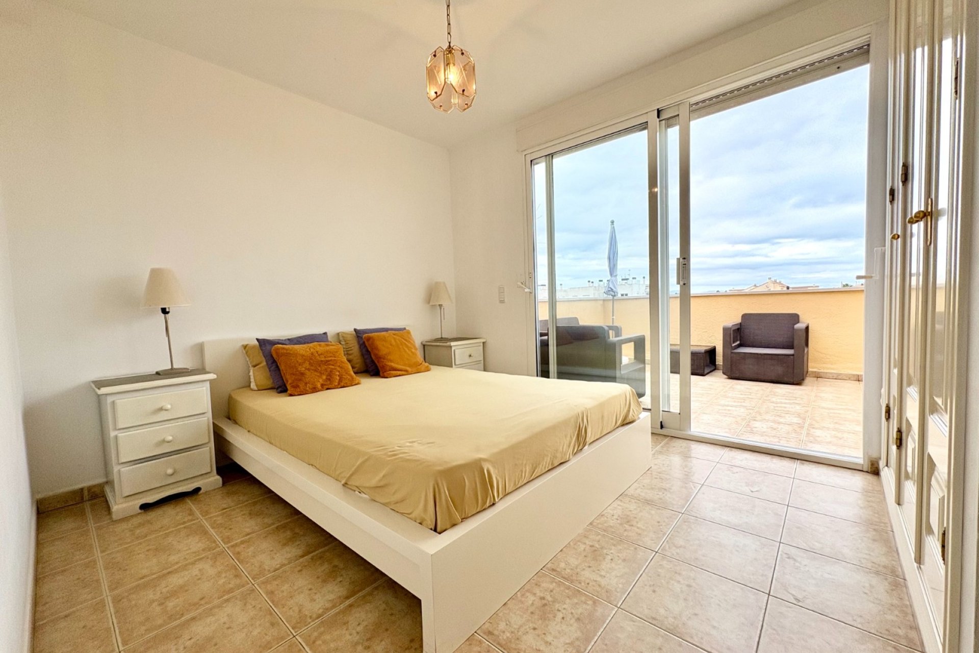 Herverkoop - Penthouse -
Denia - Les Marines - Las Marinas