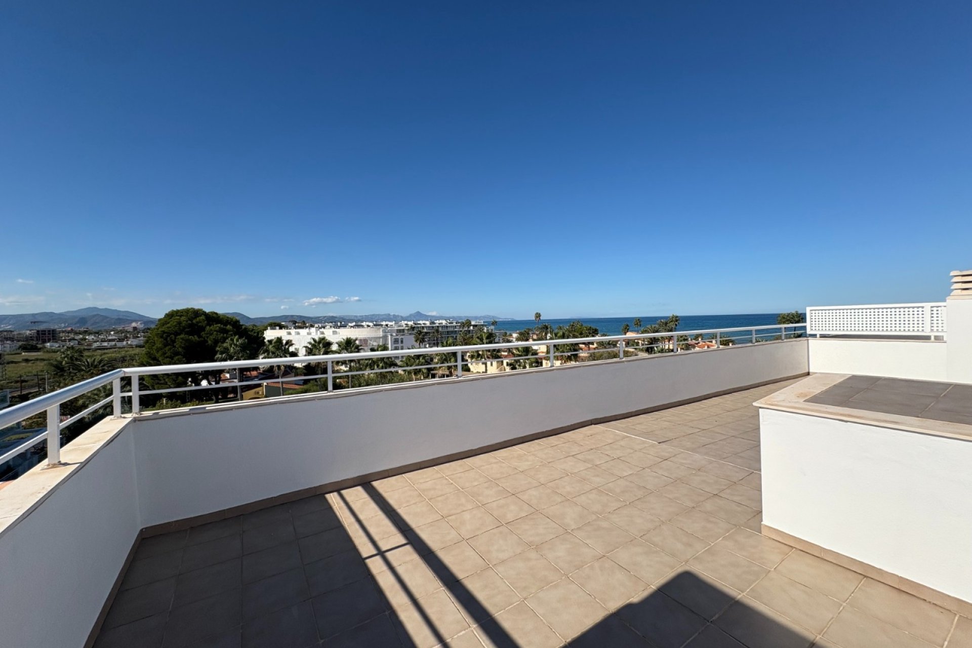 Herverkoop - Penthouse -
Denia - Les Marines - Las Marinas