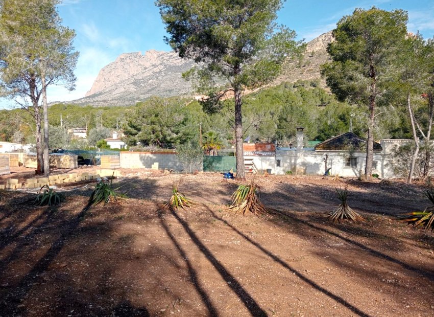 Herverkoop - Perceel / Grond -
Finestrat - Finestrat pueblo