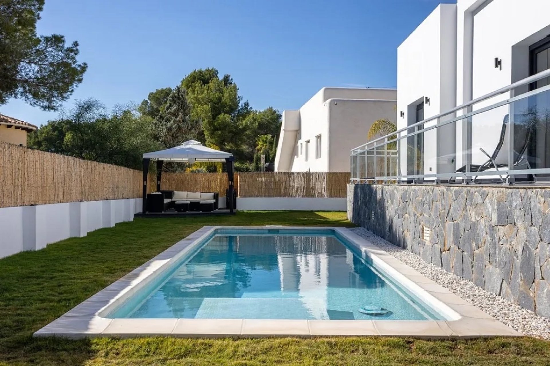 Herverkoop - Villa -
Altea