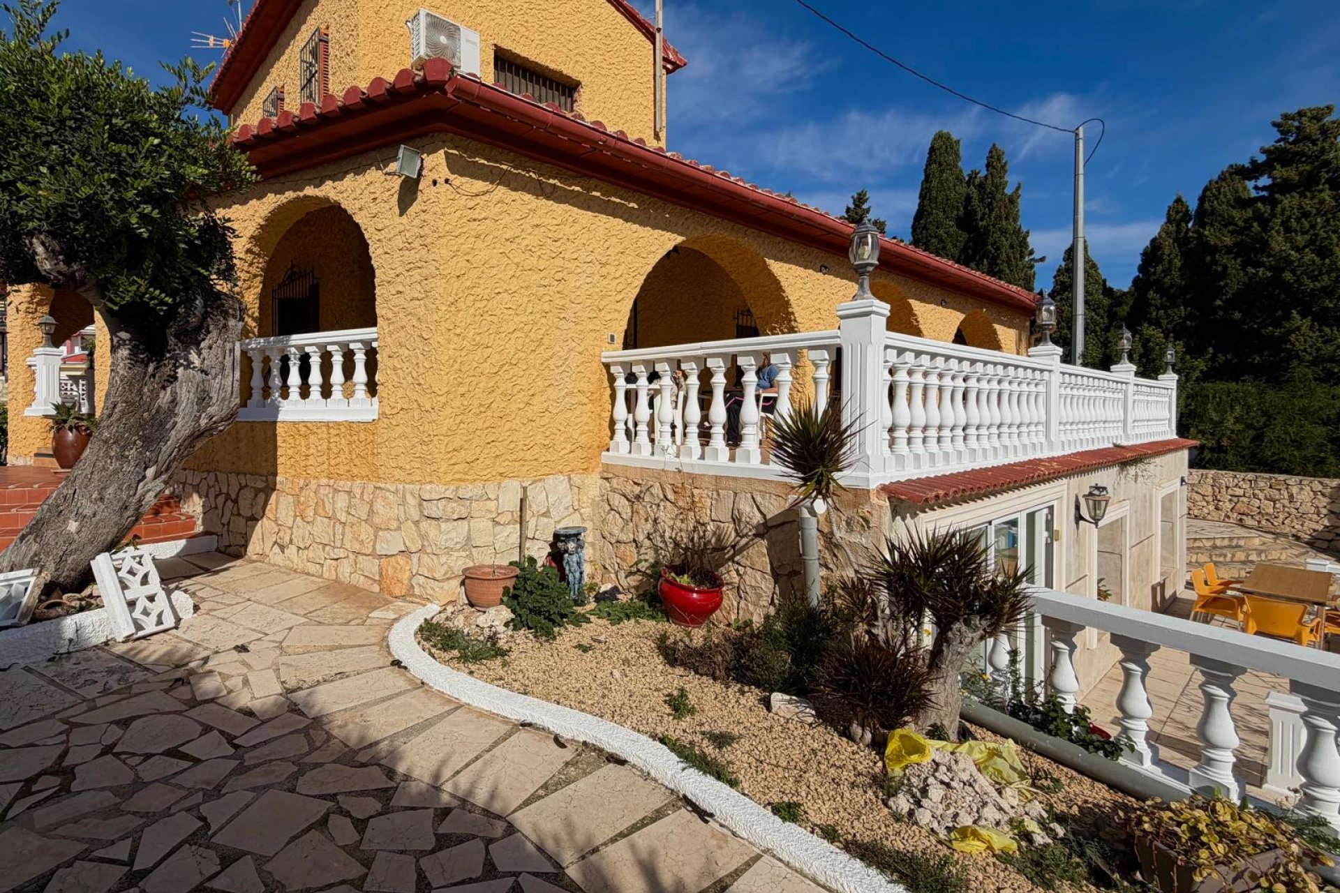 Herverkoop - Villa -
Calpe - Zona Playa del Bol - Puerto