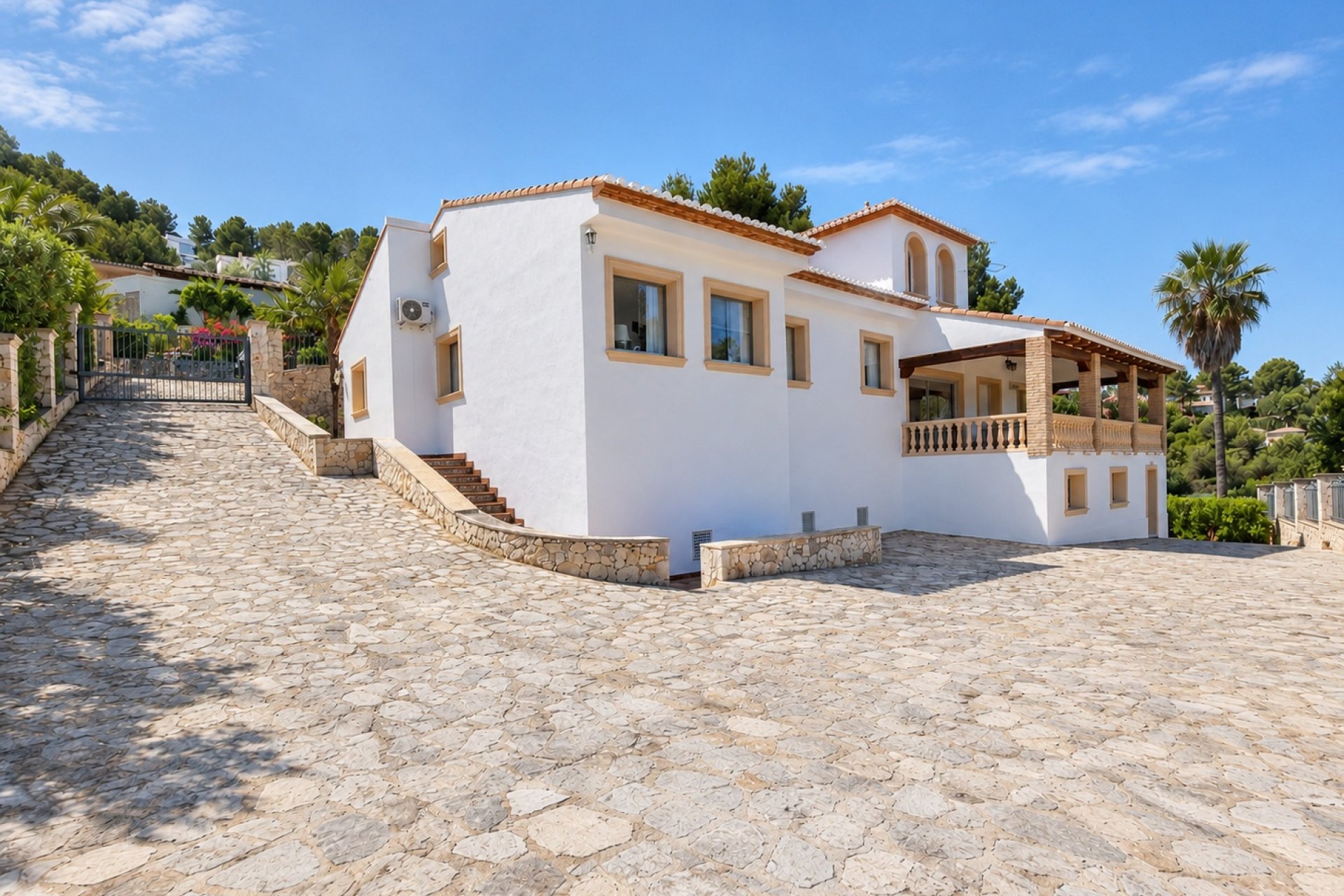 Herverkoop - Villa -
Denia - La sella - Jesus pobre 