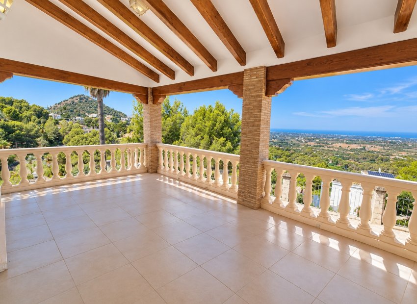 Herverkoop - Villa -
Denia - La sella - Jesus pobre 