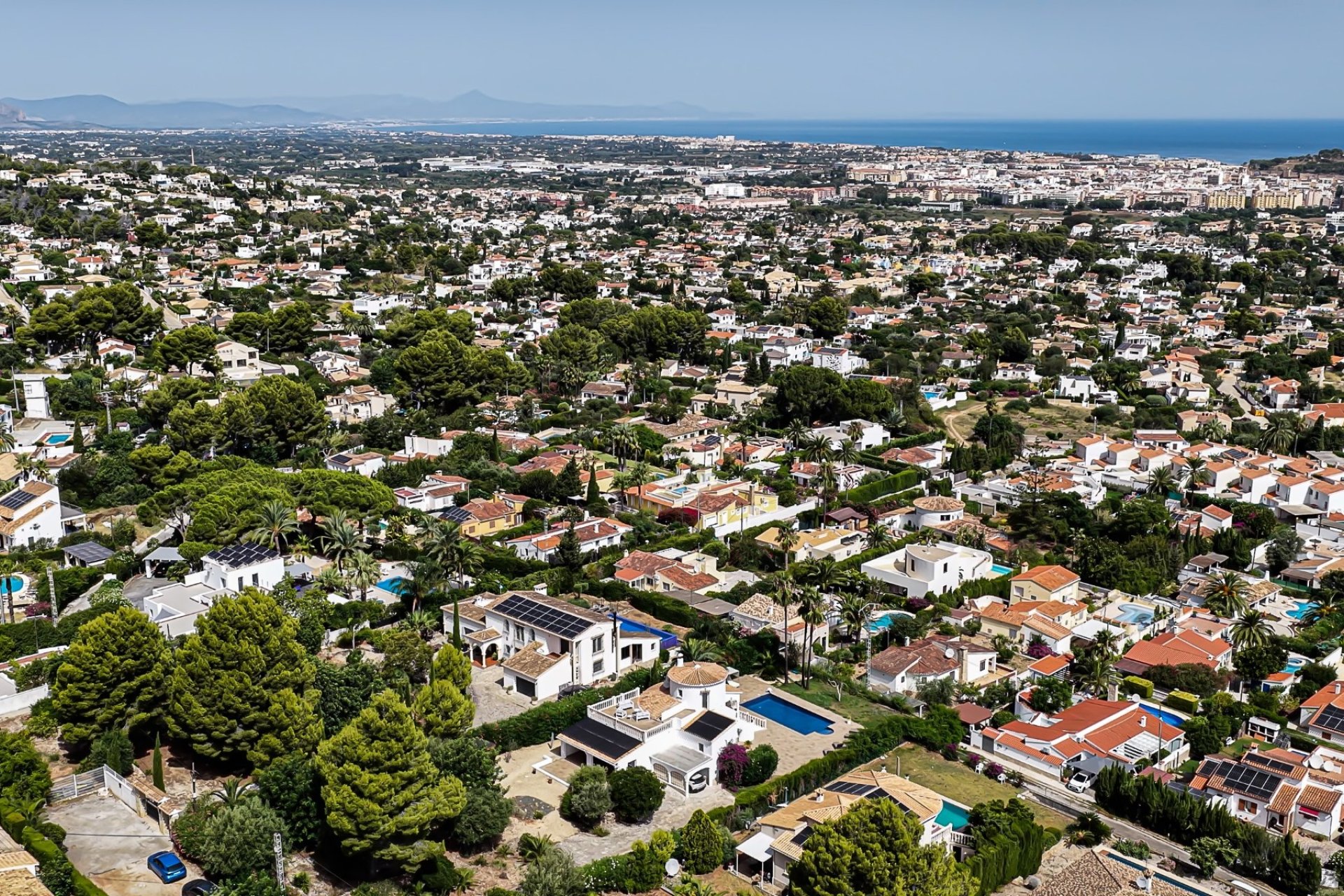 Herverkoop - Villa -
Denia - Montgó