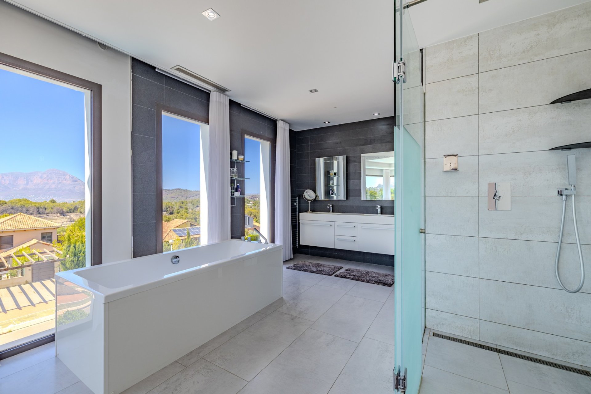 Herverkoop - Villa -
Jávea - 