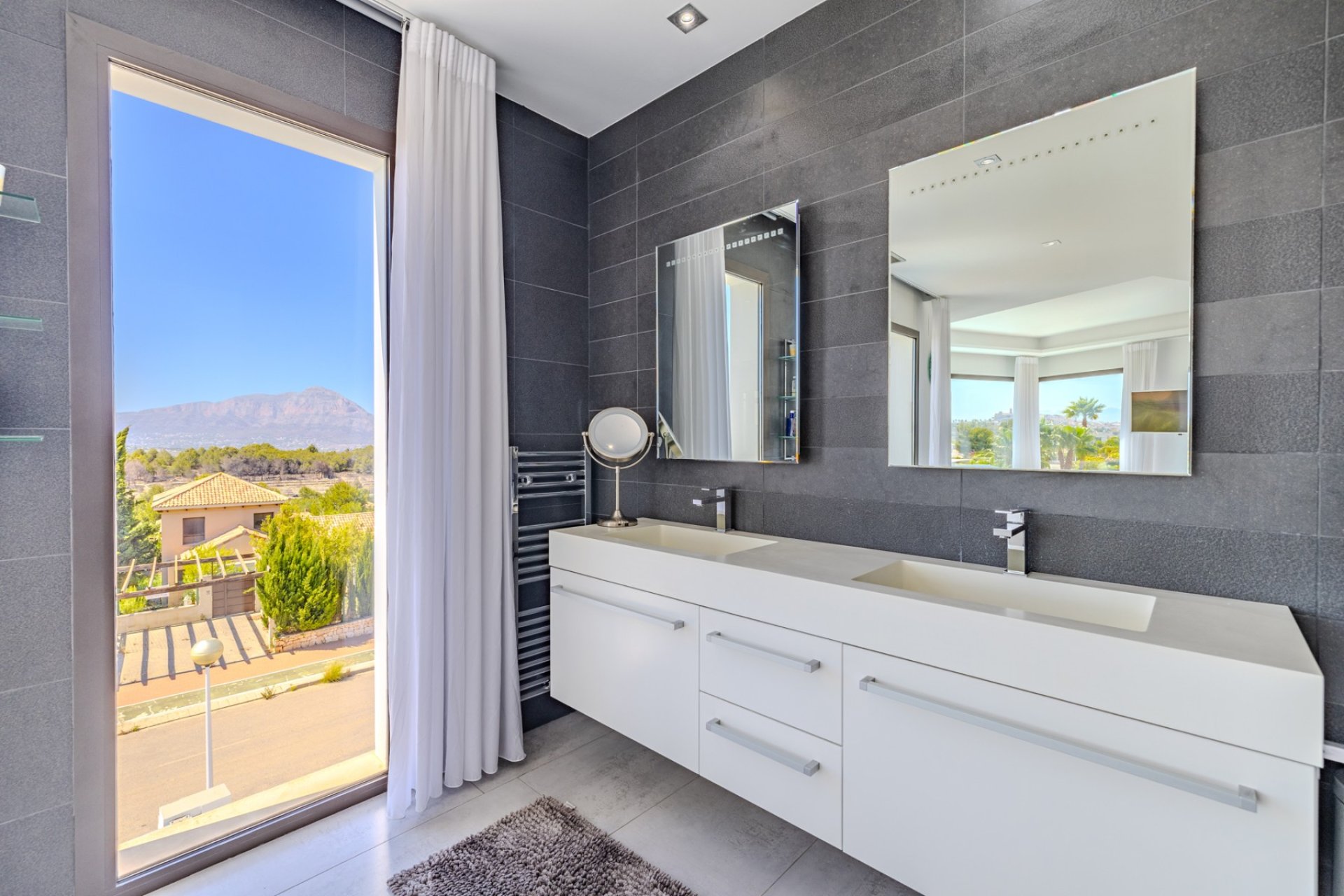 Herverkoop - Villa -
Jávea - 